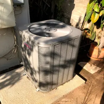 Household A/C maintenance in Irvine